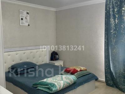Отдельный дом · 2 комнаты · 60 м² · 6.42 сот., Кенесары хана 24 — Возле школа гимназия за 29 млн ₸ в Караоткеле