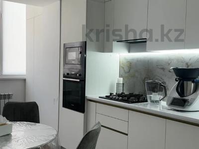 3-комнатная квартира · 84.1 м² · 1/5 этаж, мкр. Алтын орда 17г за 35 млн 〒 в Актобе