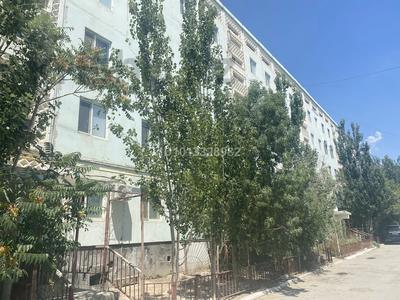 4-бөлмелі пәтер · 82 м² · 4/5 қабат, Сохи романова 8 — Кыдырова, бағасы: 20 млн ₸ в 