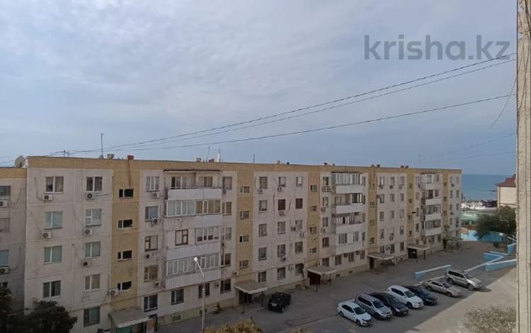 3-комнатная квартира · 70 м² · 4/5 этаж, 15-й мкр 39 за 18.9 млн 〒 в Актау, 15-й мкр — фото 11