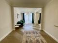 4-комнатная квартира · 175 м² · 4/6 этаж, мкр Мирас 128 за 150 млн ₸ в Алматы, Бостандыкский р-н — фото 10