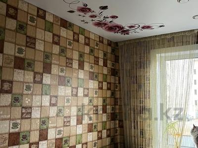 4-бөлмелі пәтер, 62 м², 2/5 қабат, Кизатова, бағасы: 18.4 млн 〒 в Петропавловске