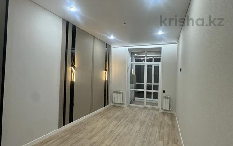 1-комнатная квартира · 42.8 м² · 6/13 этаж, мкр Юго-Восток, Мкр Степной 2 2/2 за 27.9 млн ₸ в Караганде, Казыбек би р-н — фото 2