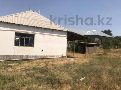 Продажа домов и дачи в Шымкенте: Отдельный дом · 3 комнаты · 60 м² · 8 сот., мкр Бозарык за 16 млн 〒 Отдельный дом · 3 комнаты · 60 м² · 8 сот., мкр Бозарык за 16 млн 〒 в Шымкенте, Абайский р-н