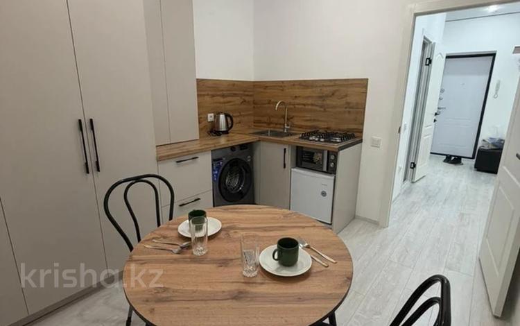 1-комнатная квартира · 40 м² · 2/5 этаж, мкр. Алтын орда за 13 000 ₸ в Актобе — фото 2