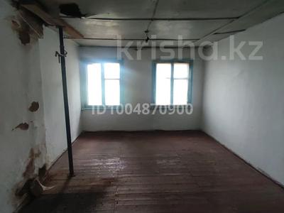 Отдельный дом · 3 комнаты · 50 м² · 10 сот., мкр Пригородный, Село Кызылсуат 7/2 — Аэропорт+15 км. поселок Кызылсуат отдельный дом за 30 000 ₸ в Астане, Есильский р-н