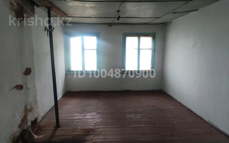 Отдельный дом · 3 комнаты · 50 м² · 10 сот., мкр Пригородный, Село Кызылсуат 7/2 — Аэропорт+15 км. поселок Кызылсуат отдельный дом за 30 000 ₸ в Астане, Есильский р-н — фото 4