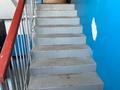 2-бөлмелі пәтер · 48.2 м² · 3/5 қабат, 4 а 1 а 54 — Продаётся просторная и тёплая 2-комнатная квартира в отличном районе в Старом городе. -Большие комнаты, удобная планировка -Пластиковые окна, новая сантехника, счётчики -Пол линолеум -Балкон/трубы пластиковые -Остаются встроенный кухонный гарнитур и титан на 80 л. -Чистый и ухоженный подъезд, тихий двор -Окна выходят на 2 стороны -Рядом школа, магазины, остановки и вся необходимая инфраструктура Квартира очень тёплая зимой, комфортная и уютная. Без долгов и обременений., бағасы: 6.7 млн ₸ в Темиртау — фото 13