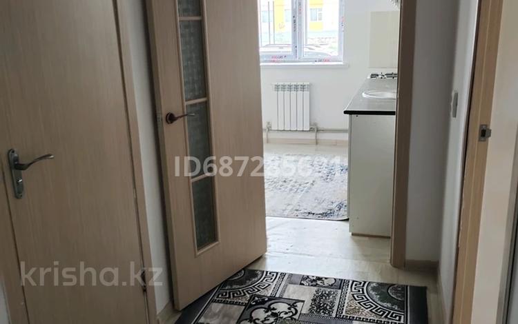 1-комнатная квартира, 36 м², 1/7 этаж, 11 — Есімхан даңғылы, Туркестан Арена за 13 млн 〒 — фото 2