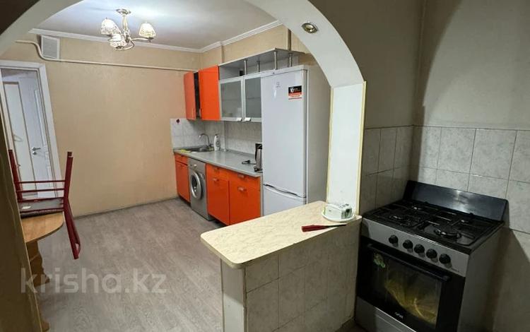 2-бөлмелі пәтер · 50 м² · 1/5 қабат, мкр Аксай-3Б 34, бағасы: 29.8 млн 〒 в Алматы, Ауэзовский р-н — фото 3