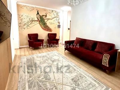 3-комнатная квартира · 87.3 м² · 3/8 этаж, Кабанбай батыра 60 за 61 млн 〒 в Астане, Есильский р-н