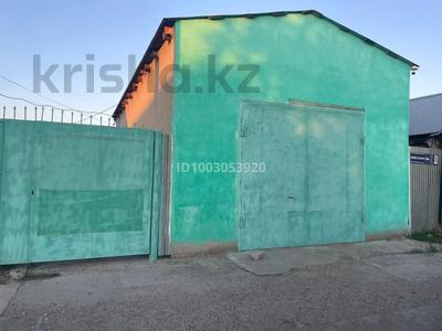 Отдельный дом · 1 комната · 30 м², Гагарина 236 — Возле круга с Нового моста за 200 000 〒 в Семее