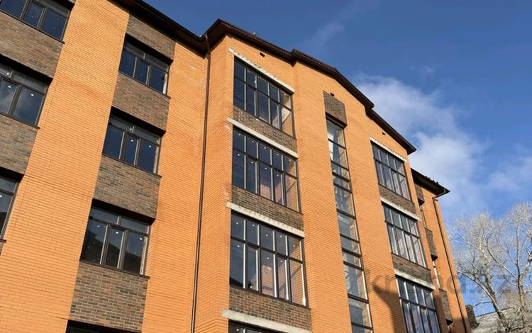 1-бөлмелі пәтер · 50 м² · 4/4 қабат, Камзина 102, бағасы: 20 млн ₸ в Павлодаре — фото 2