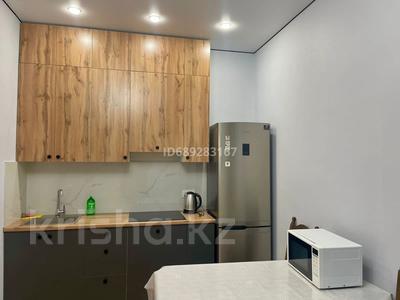 2-комнатная квартира · 42 м² · 5/12 этаж, Туран 34а — Кардиоц, Онкоцентр, Нейрохирургия, Ана мен бала, Реабилит центр за 15 000 ₸ в Астане, Нура р-н