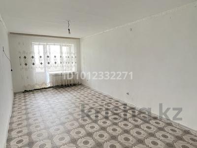 1-бөлмелі пәтер · 46 м² · 8/9 қабат, Нур Актобе 5, бағасы: 100 000 ₸