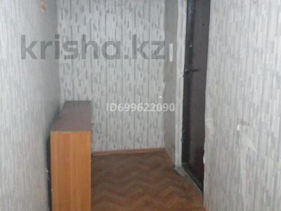 2-бөлмелі пәтер · 42 м² · 5/5 қабат, Гагарина 7 — Роял петрол, бағасы: 140 000 ₸ в 
