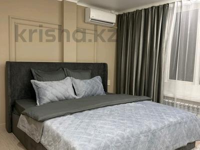 7-комнатная квартира · 304 м² · 17/17 этаж, Навои — Жандосова за 270 млн ₸ в Алматы, Бостандыкский р-н