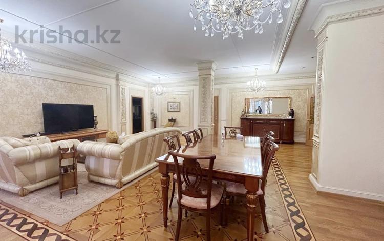 5-комнатная квартира · 250 м² · 4/7 этаж, Кабанбай батыра 34/1 за 150 млн ₸ в Астане, Есильский р-н — фото 28