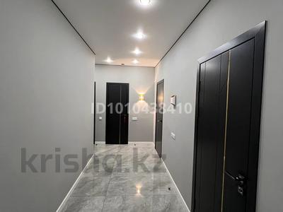 2-бөлмелі пәтер · 71.6 м² · 2/9 қабат, Нұрсая ш/а., Елорда 6/5, бағасы: 270 000 ₸ в Атырау, мкр Нурсая