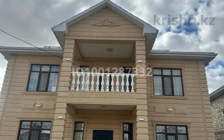 Отдельный дом · 6 комнат · 270 м² · 8 сот., мкр Балауса, 3 улица 36 — Магазина Айкоркем за 78 млн ₸ в Атырау — фото 2
