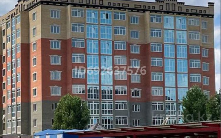 2-комнатная квартира · 72 м² · 9/10 этаж, мкр. Алтын орда, Молдагулова 66Б — Теннисный корт за 28 млн ₸ в Актобе — фото 10