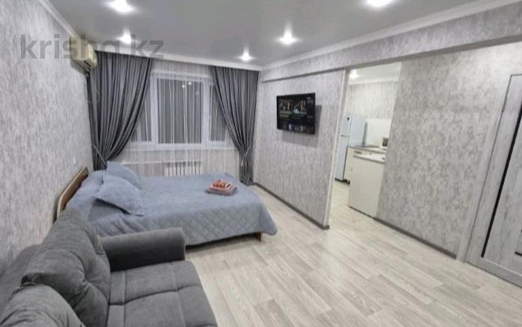 1-комнатная квартира, 40 м², 3/5 этаж помесячно, Михаэлиса 4