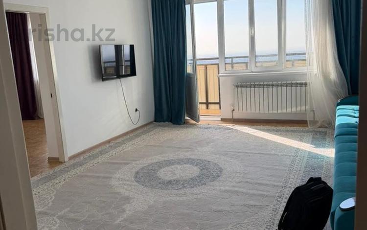 2-бөлмелі пәтер · 85 м² · 15/17 қабат, Жандосова 150/2, бағасы: 350 000 ₸ в Алматы, Ауэзовский р-н — фото 2