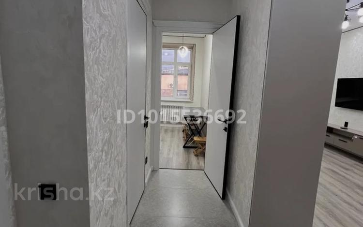 3-комнатная квартира · 64 м² · 5/5 этаж, Муканова 55Г за 35.5 млн ₸ в Караганде, Казыбек би р-н — фото 2