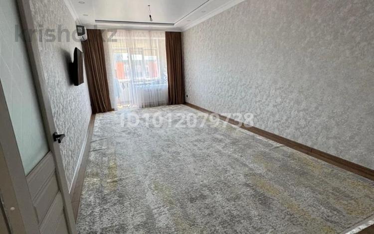 3-бөлмелі пәтер · 102 м² · 10/10 қабат, Мкр. 31Б 8, бағасы: 32 млн ₸ в Актау, 18-й мкр  — фото 2