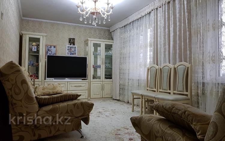 3-бөлмелі пәтер · 56 м² · 1/5 қабат, мкр №10 — Шаляпина Правды, бағасы: 32 млн ₸ в Алматы, Ауэзовский р-н — фото 2