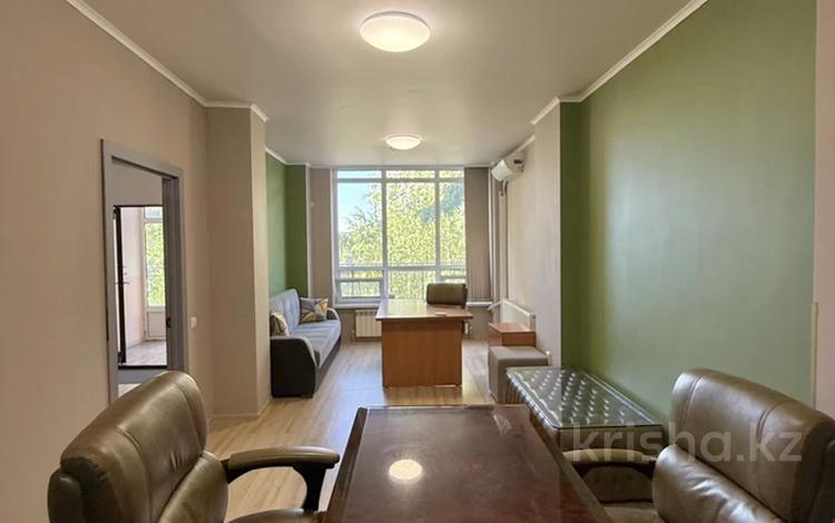 Свободное назначение, офисы, склады, общепит, салоны красоты, фитнес и спорт, медцентры и аптеки, образование, развлечения, конференц-залы, кабинеты и рабочие места, студии · 262 м² за 1 млн 〒 в Алматы, Наурызбайский р-н — фото 2