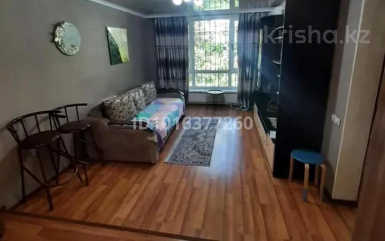 3-комнатная квартира · 64 м² · 1/2 этаж, СТ Монтажник, АКНМ 8 9 за 250 000 ₸ в  — фото 4