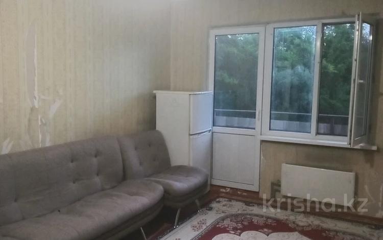 1-комнатная квартира · 40 м² · 2/6 этаж, мкр Кокжиек за 180 000 ₸ в Алматы, Жетысуский р-н — фото 2