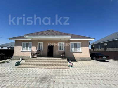 Продажа домов и дачи в Атырауской обл.: Отдельный дом · 4 комнаты · 168 м² · 12 сот., мкр Томарлы, Политех колледж 18 — Осетровый завод за 32 млн 〒 Отдельный дом · 4 комнаты · 168 м² · 12 сот., мкр Томарлы, Политех колледж 18 — Осетровый завод за 32 млн 〒 в Атырау
