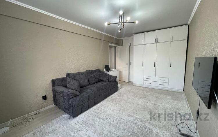 1-бөлмелі пәтер · 30.3 м² · 3/5 қабат, Новаторов 19, бағасы: 15.5 млн ₸ в Усть-Каменогорске — фото 2