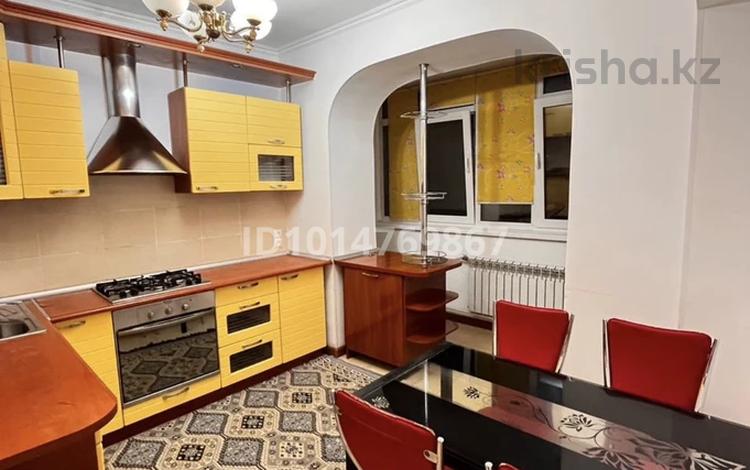 3-бөлмелі пәтер · 72 м² · 2/9 қабат, Ақсай-3Б ш/а. 2 — Яссауи Толеби, бағасы: 350 000 ₸ в Алматы, Ауэзовский р-н — фото 2