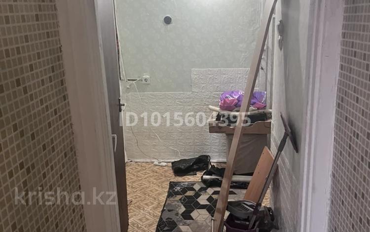 2-бөлмелі пәтер · 43.3 м² · 1/5 қабат, Авиагородок 16, бағасы: 13 млн ₸ в Актобе, мкр Авиагородок — фото 2