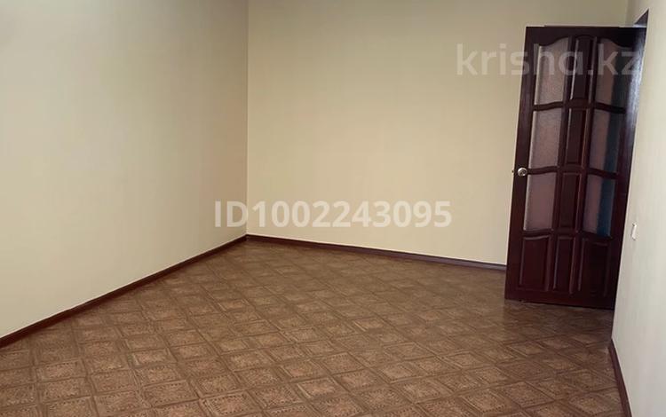 2-комнатная квартира · 54 м² · 3/10 этаж, мкр 8, 101 стрелковый бригада 6/1 за 17 млн 〒 в Актобе — фото 22