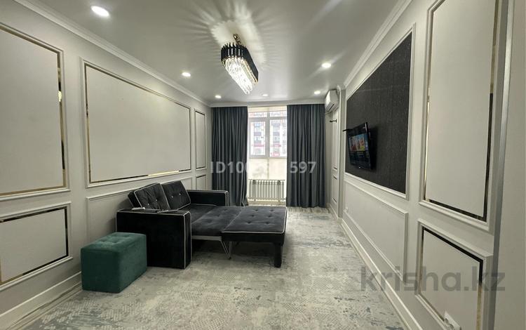 1-бөлмелі пәтер · 50 м² · 2/9 қабат, мкр. Алтын орда, Мангилик Ел 22 — Мустафа Шокая, бағасы: 1 000 ₸ в Актобе — фото 2