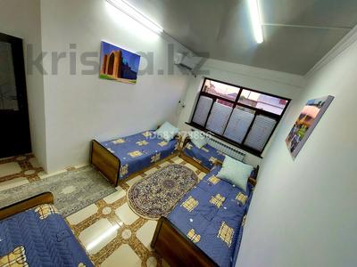 2-комнатная квартира · 100 м² · 1 этаж, Арыс 45 — Парк Жыбек жолы за 12 000 〒 в Туркестане