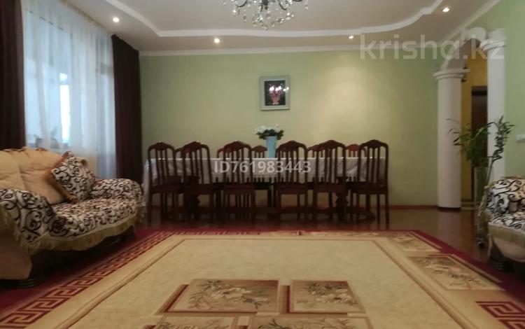 3-комнатная квартира · 140 м² · 3/5 этаж, мкр Женис 21 за 55 млн ₸ в Уральске — фото 2