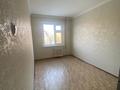 2-бөлмелі пәтер · 42 м² · 3/5 қабат, 11-й микрорайон, 11-й микрорайон 186 — Напротив 40 школы, бағасы: 18 млн ₸ в Шымкенте, Енбекшинский р-н — фото 3