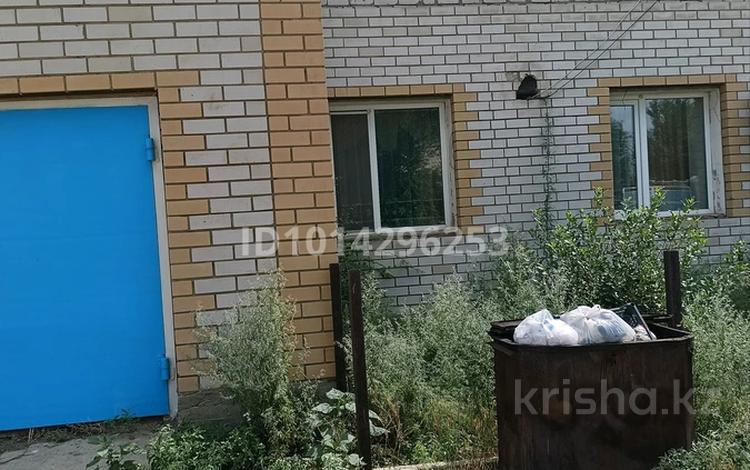 Часть дома · 4 комнаты · 140 м² · 17 сот., 1 Степная дом 213 кв 2 за 15 млн ₸ в Семее — фото 2