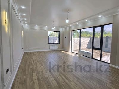 Отдельный дом · 7 комнат · 280 м² · 6 сот., Суюйнбая 8 за 95 млн ₸ в Каскелене