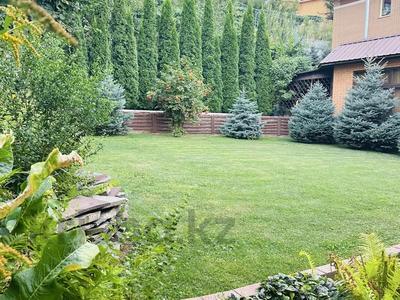 Жеке үй · 5 бөлме · 240 м² · 12 жүзд., Ул.Жанат 69, бағасы: 125 млн ₸ в Алматы, Наурызбайский р-н