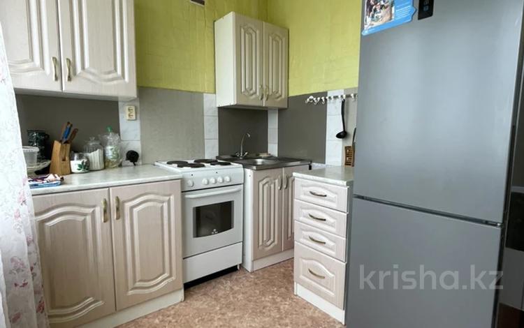 2-комнатная квартира · 50 м² · 5/5 этаж, Жастар 15 — КШТ за 140 000 ₸ в Усть-Каменогорске — фото 2