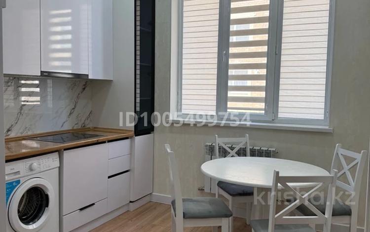 2-комнатная квартира · 50 м² · 2/7 этаж, 20-й мкр 1/2 за 160 000 ₸ в Актау — фото 2