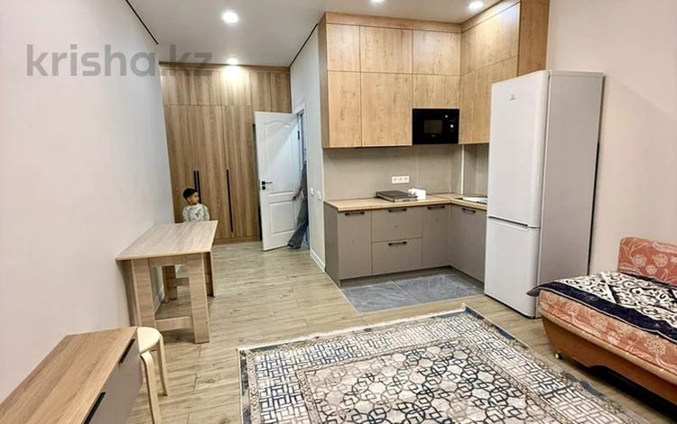 1-комнатная квартира · 27 м² · 1/5 этаж, мкр 20-й, Мкр 20-й 1/15 — Саина Монке би за 160 000 ₸ в Алматы, Алатауский р-н — фото 2