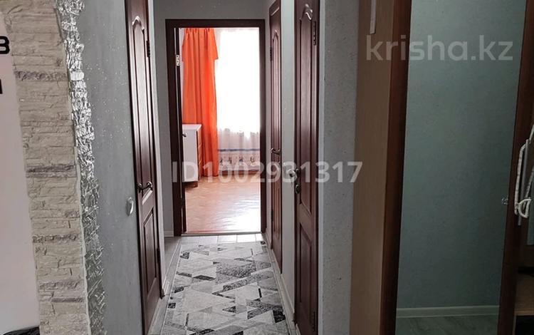 3-комнатная квартира · 64 м² · 1/2 этаж, Мкр 3 за 27 млн ₸ в Есик — фото 2