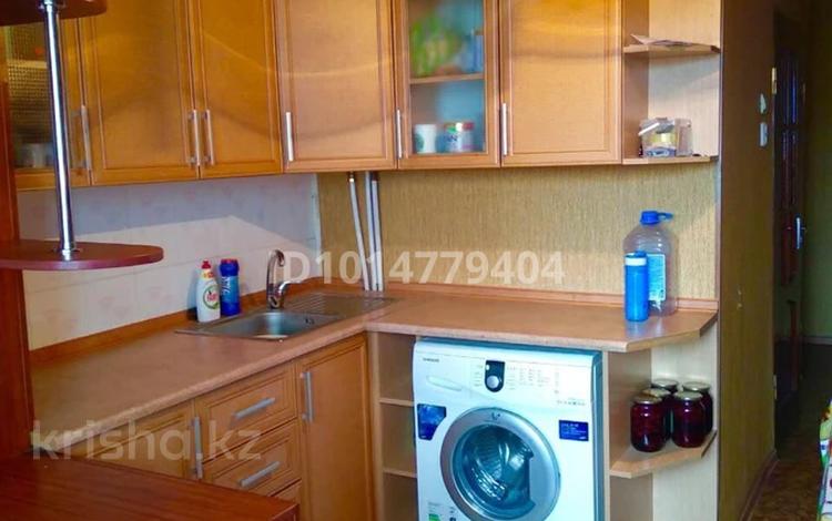 2-комнатная квартира · 55 м² · 5/5 этаж, 17-й микрорайон 20 за 150 000 ₸ в Шымкенте, Аль-Фарабийский р-н — фото 2